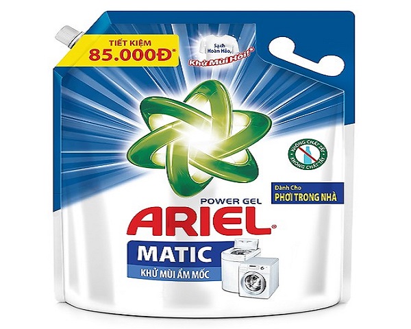 Nước giặt Ariel khử mùi ẩm mốc