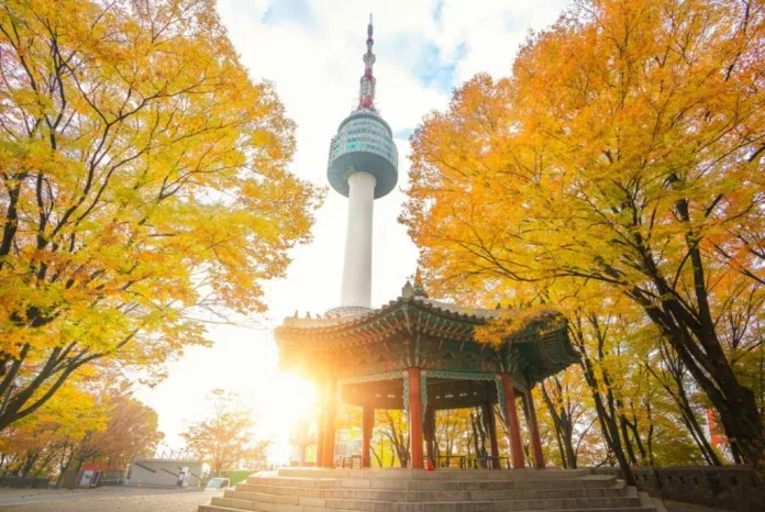 Du lịch Hàn Quốc - Tháp Namsan