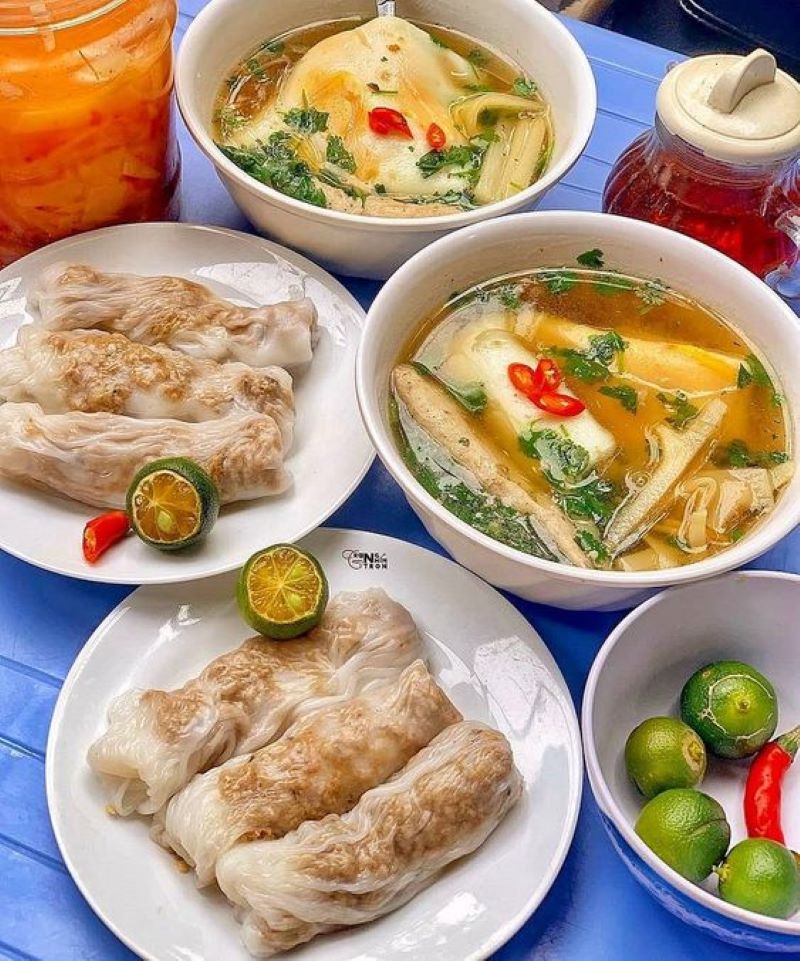 Thưởng thức bánh cuốn canh khi du lịch Cao Bằng - món ăn dân dã nhưng hấp dẫn khó cưỡng