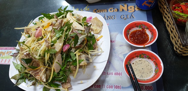 Cơm Gà Hội An - món ăn đặc sản Quảng Nam