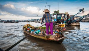 Chợ nổi Cái Răng với người dân đang lao động - du lịch Việt Nam