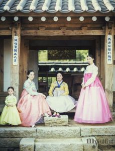 Trang phục Tết cổ truyền - Hanbok - Quốc phục Hàn Quốc